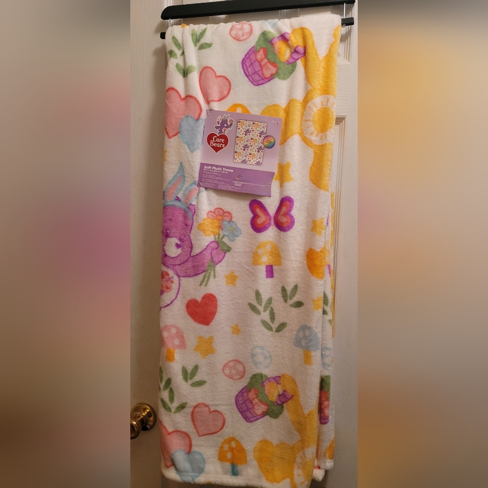 Care Bears Easter Flower Bouquet Plush Throw 50x70” New With Tags